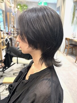 グラッシー センター北店(GLASSI) 小顔ウルフボブ★暗髪★ダークトーン★アッシュグレー★坂田