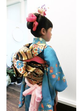 美容室 愛 キュートさの中に光る伝統