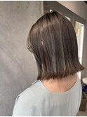 【cres奈佳子】オリーブグレージュ×切りっぱなしボブ