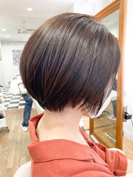 ヘッズ 本八幡店(HEADS) 外ハネボブ　テラコッタ　くすみブルー　縮毛矯正