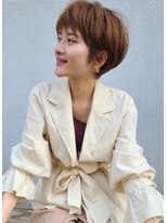 グロウミドル(GROW middle)&nbsp;コンパクトマッシュシなョート×ベージュカラー