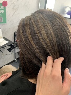 ラソ(Lazo) ハイライト×ベージュ