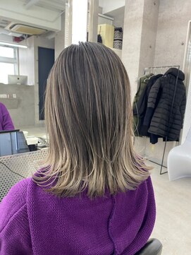 イキ 表参道(iki omotesando) モード/無造作ウェーブ/大人ガーリー[表参道駅]