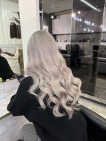 ラピス 千葉(Lapis)&nbsp;【Lapis千葉今村としき】ホワイトシルバーカラー