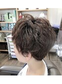 くせ毛を活かすショート