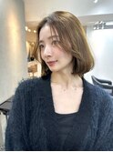 前髪なし韓国美髪エアリーロングピンクブラウン切りっぱなしボブ