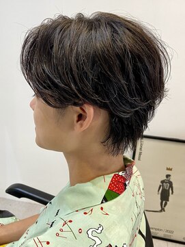 ルーム 辻堂(Rm) 見た目重ため質感軽めな毛流れサーフカール 辻堂 メンズショート