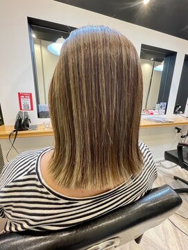 クロエ バイ ラヴィズム 内野店(CLOE by LUVISM) ダブルイルミナカラーハイライト+カット