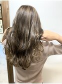 ブリーチ 10代 20代 ハイライト 外国人風カラー ベージュ