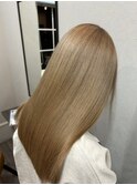 20代30代40代ミルクティーベージュストレートロング