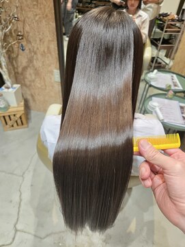 髪にドラマを☆髪質改善縮毛矯正☆