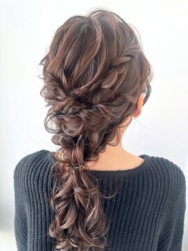 ビューナゴヤ 名駅(VIEW NAGOYA) long hair arrange