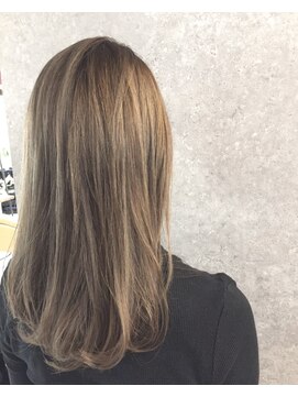 ロンド ルージュ 銀座店(Lond rouge) 担当【遠藤　駿】ブリーチ無しでできる透明感ＣＯＬＯＲ☆