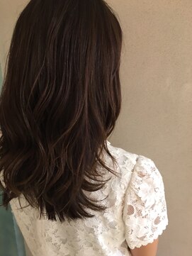 ロンド 銀座(Lond) アッシュベージュ 担当 吉澤弘哲