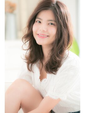 リトル 心斎橋(little) 毛先弾むフェニミンロング