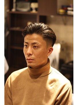 キングスマン トーキョー 国分寺(KINGSMAN TOKYO) アップバング/ツーブロック/スキンフェード[国分寺/国分寺駅]