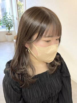 トト 船橋店(toto.) 黒髪/グレーベージュ/レイヤーロング/前髪パーマ[西船橋/津田沼]