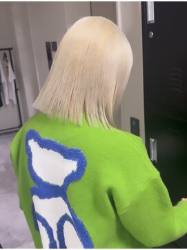 メゾン(Maison) ホワイトブロンドカラー　@shion_maison