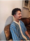 スパイラルパーマ刈り上げショート