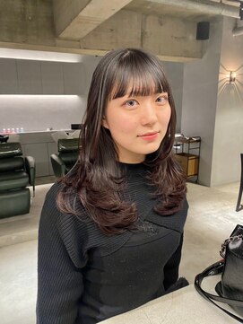 リール(rire) デザインカラーレイヤーカットウェットヘア夏オリーブベージュ