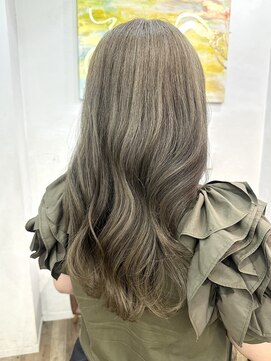 ハーツ(Heart's) 40代50代60代白髪ぼかしハイライトグレイカラー脱白髪染め