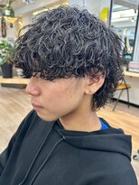 ウェイビーエフティフィフス 横浜西口(WAVEY ft.fifth) 横浜波巻きパーマシャドウパーマツイストスパイラルパーマ30代