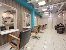 ファースト(1st)の雰囲気（明るい店内でゆったりとしたリラックス時間を過ごしませんか？）