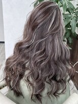 ベルヘアーデザイン 堺東(Belle hair Design)&nbsp;ハイライトレイヤーカット韓国風グレージュイルミナカラー堺東