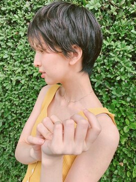 コンティロミー(CONTI ROMMY.) 20代～50代☆フェザーショート前髪ありマッシュボブ髪質改善