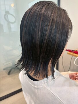 ファムバイアヴァンス(Femme by AVANCE.) 抜け感ハイライトボブ