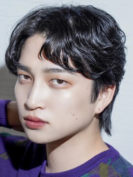 シド 表参道(s.i.d) ソフトウルフセンターパート×垢抜けメンズメイク