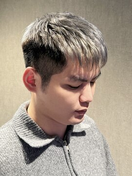 リア(Li'a) メンズカット+グレーカラー
