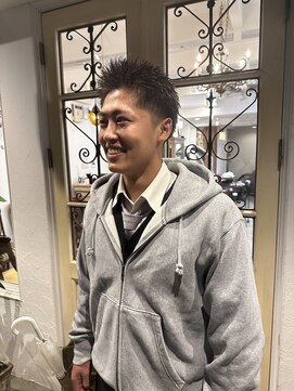 マウロア(MAULOA) 刈り上げスパイキーショート