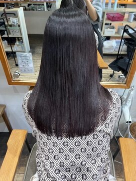 ヨンセンチメートルヒロサカ(4cm HIROSAKA) 髪質育成縮毛矯正