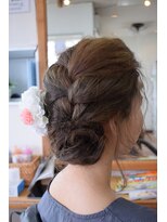 カラーアトリエ イロドリ(彩)&nbsp;“ゆるふわ”編み込み