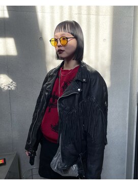 ヴァーディ オモテサンドウ(Vardy omotesando) on mayu/おんまゆ ワイドバング