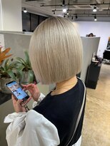 メリー オオサカ(Merly Osaka)&nbsp;white beige bob