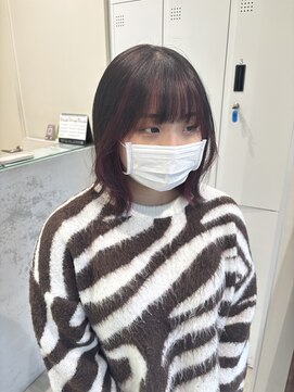 アローム(alom) イメチェン/ホワイトブロンド/外ハネボブ/美髪/茅ヶ崎