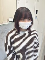 アローム(alom) イメチェン/ホワイトブロンド/外ハネボブ/美髪/茅ヶ崎