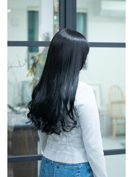 髪と生活美容室 大分本店 黒髪ロング