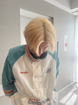 メロウバイケンジ(mellow by KENJE) ダブルカラー/ブリーチカラー/ブロンド/抜きっぱなし