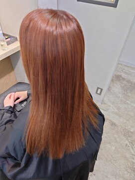 ジーナ 福岡藤崎(Zina) 艶髪ハイトーン暖色