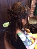 ルーネラパン(LUNELAPIN) 編み込みハーフアップ