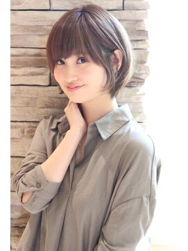 レウナ 外苑前(Reuna) 【３０代４０代50代】大人女性におススメひし形ボブ