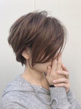 ルーファス 恵比寿 渋谷(Ruufus) 40代50代ひし形美シルエットショートボブ【Ruufus恵比寿渋谷】