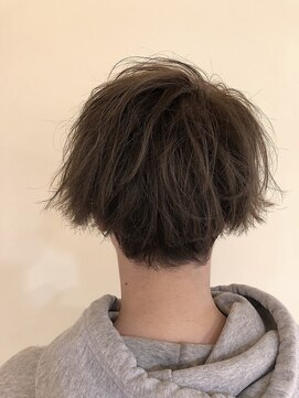 クイントネオリーブ 自由が丘正面口店(quint:neolive) 【neolive quint 自由が丘】岩崎裕貴 Neolive スタイル