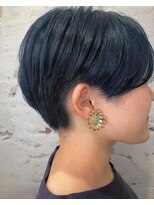 エル(ailes) naturalだけど個性的なブルーアッシュ☆