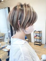 バンプ ギンザ(BUMP GINZA)&nbsp;《30代40代》白髪ぼかしハイライト×ひし形ショート【イケダ】★