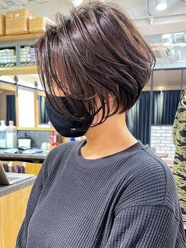 アヴァロン(AVALON) 絶壁解消/ひし形/前下がり/大人ショートボブ/30代/40代★猪狩★