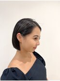 収まりのいいショートボブにおしゃれハイライト！